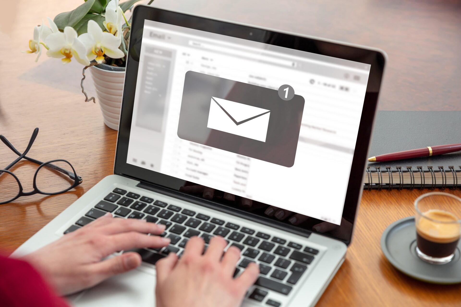 E-mailing - LLP AGENCY PONTARLIER